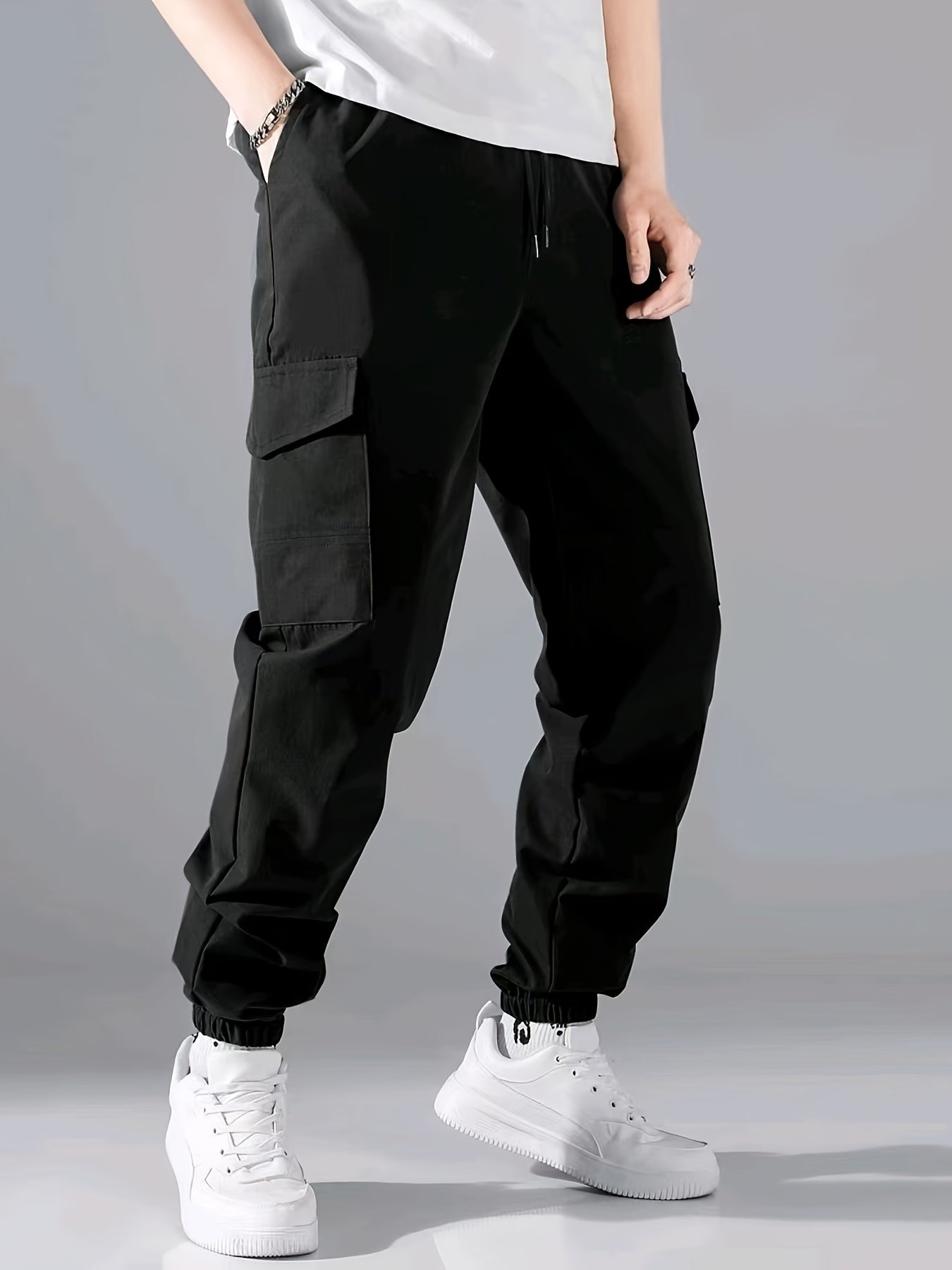 Carces | Fashionable Cargo Pants For Men