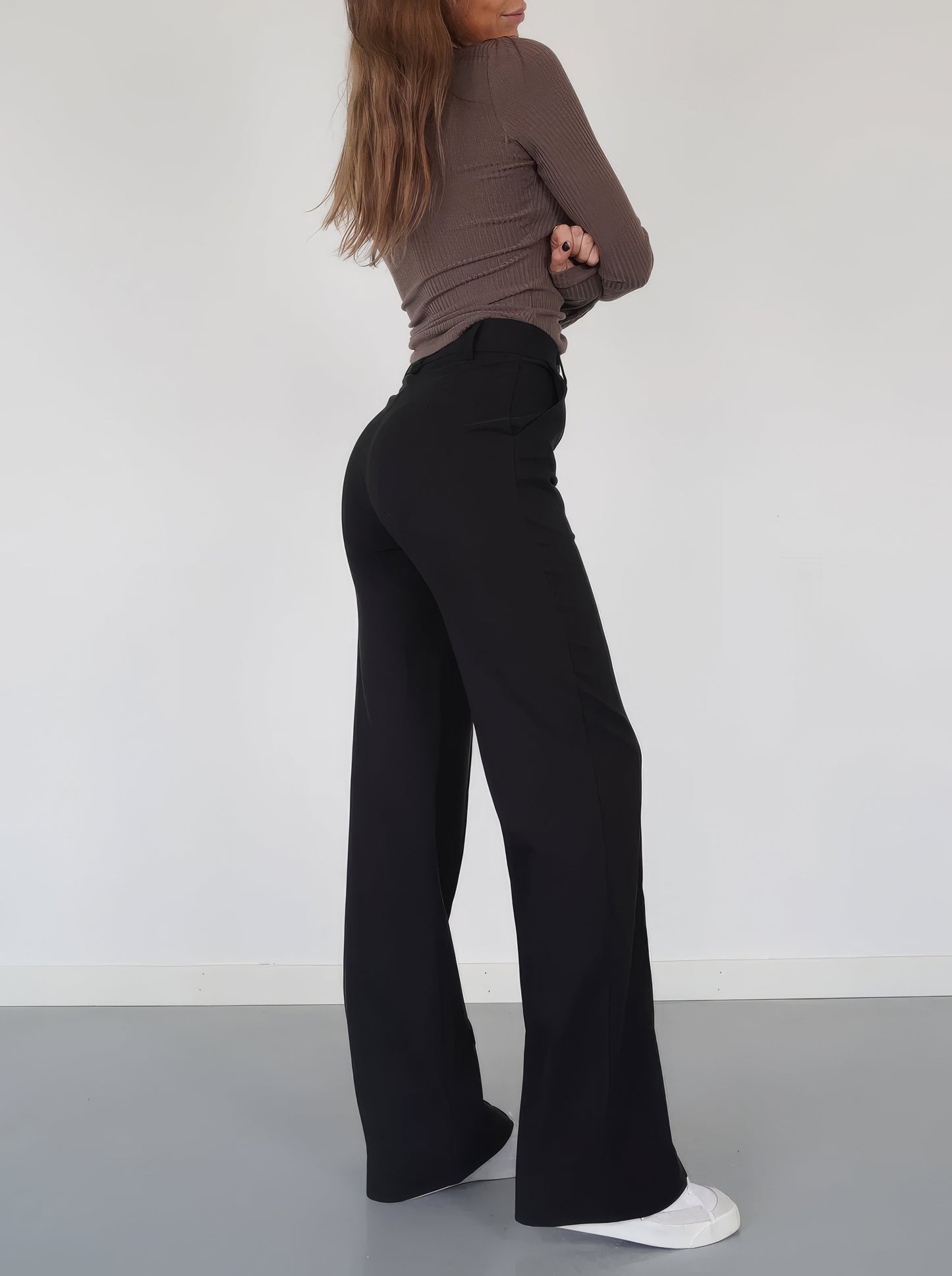 Erave | Wide Trousers - High Waist