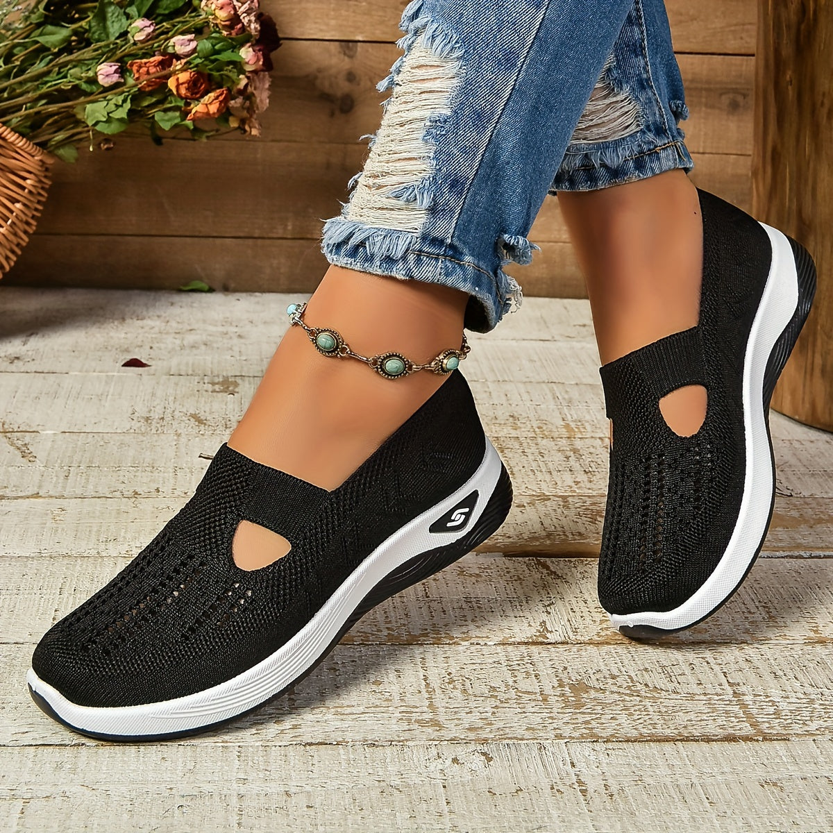 Carriee | Comfortable Slip-Ons With Orthopaedic Support