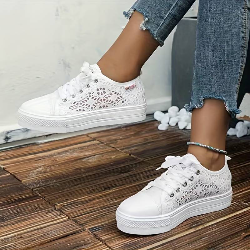 Anges | Chic And Airy Lace Sneakers