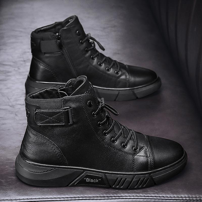 Sturdy black men's shoes