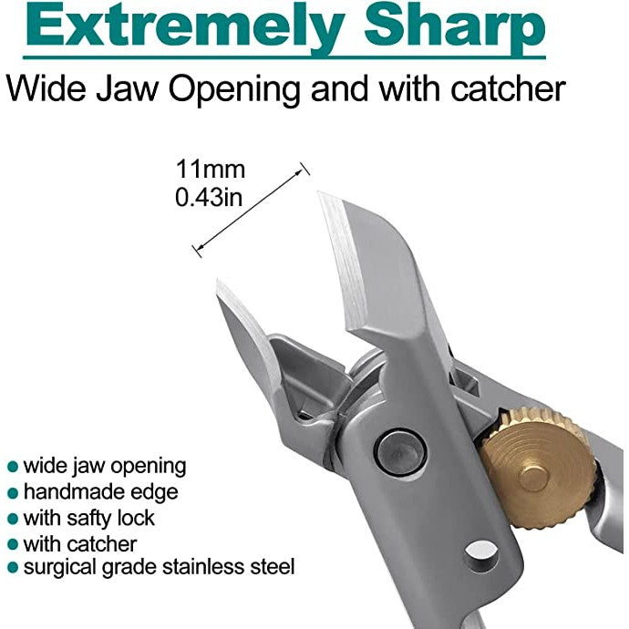 Nail clipper with wide jaw opening