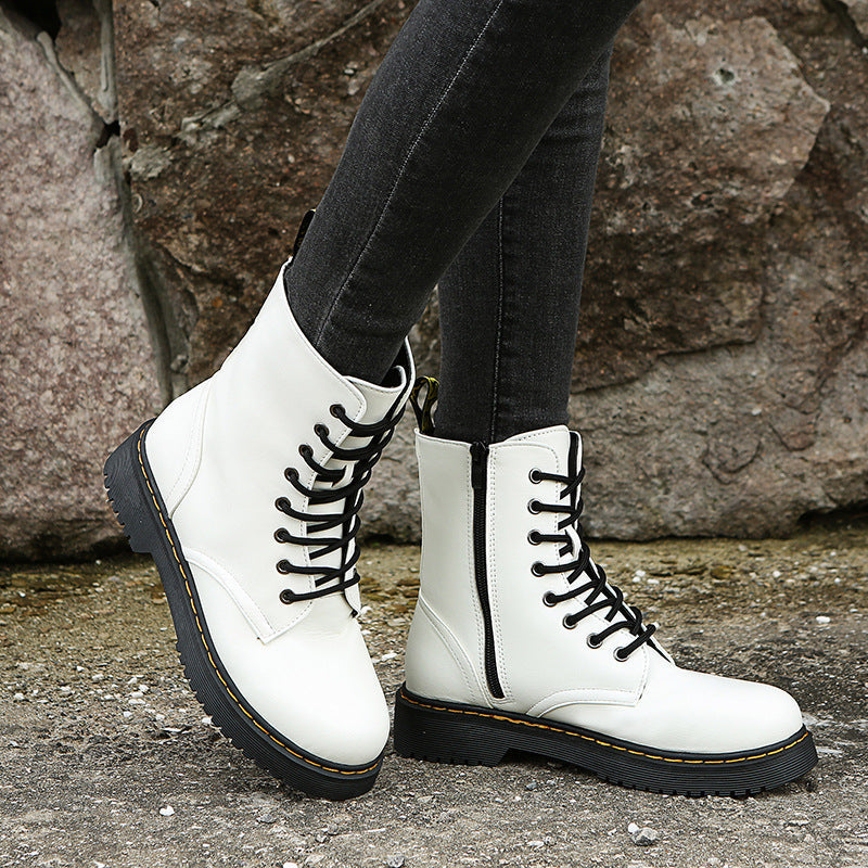 Comfortable Boots with Laces and Zipper