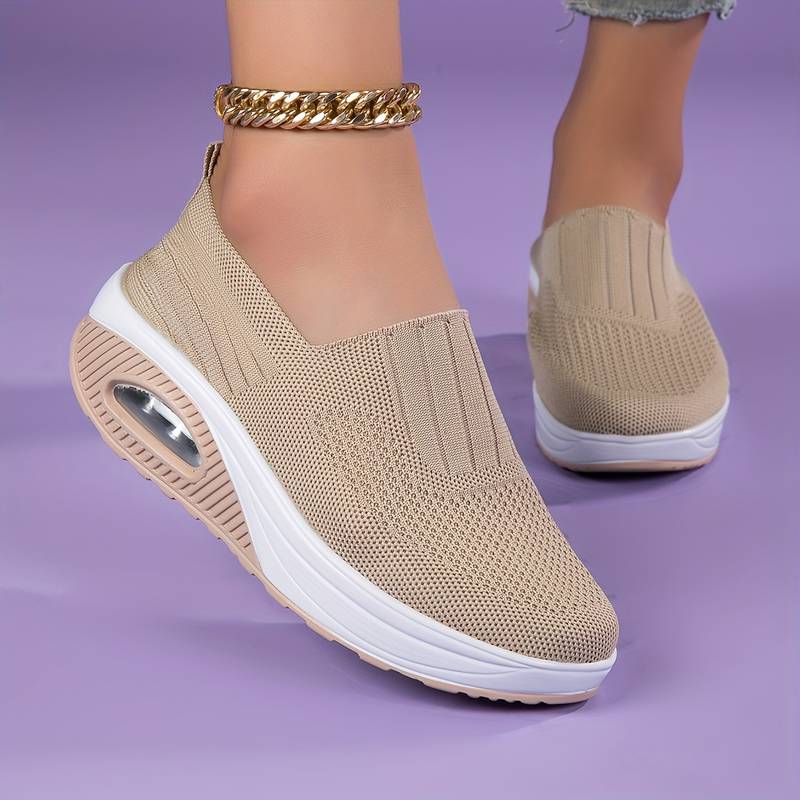 Tendara orthopedic sneakers for women