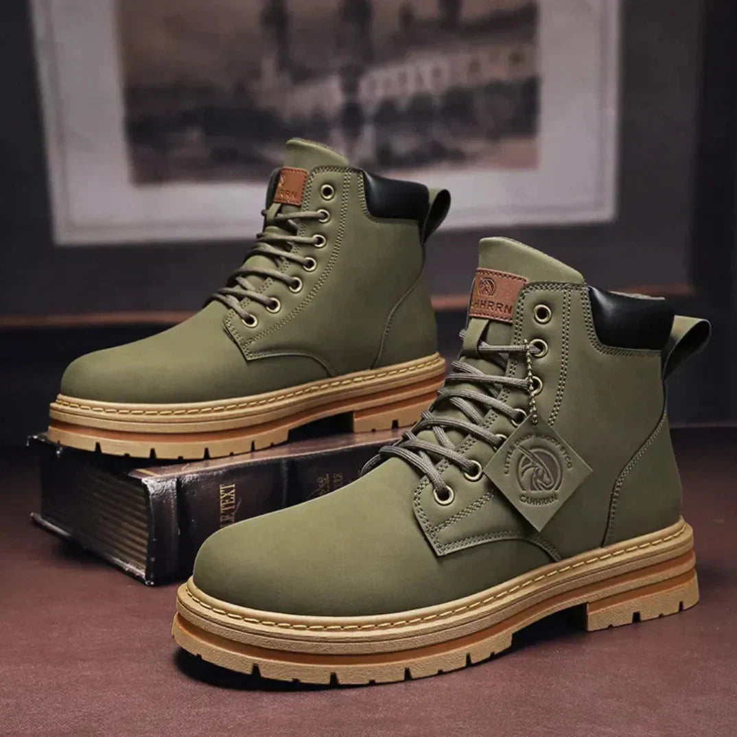 Timber Comfortable lace-up boots for men