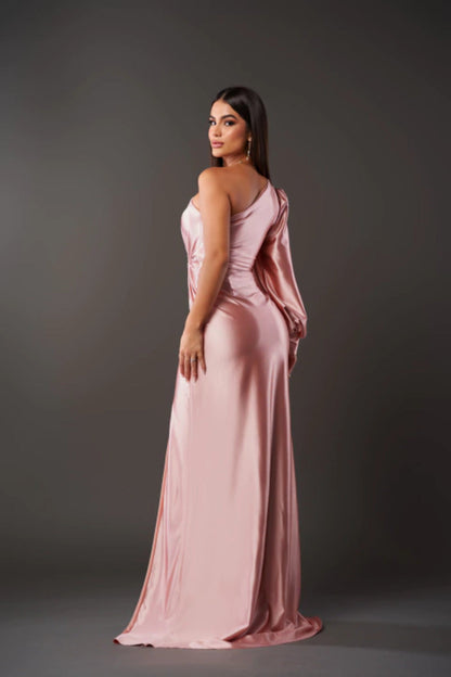 Laresda | Elegant Dress With Finesse For Every Occasion